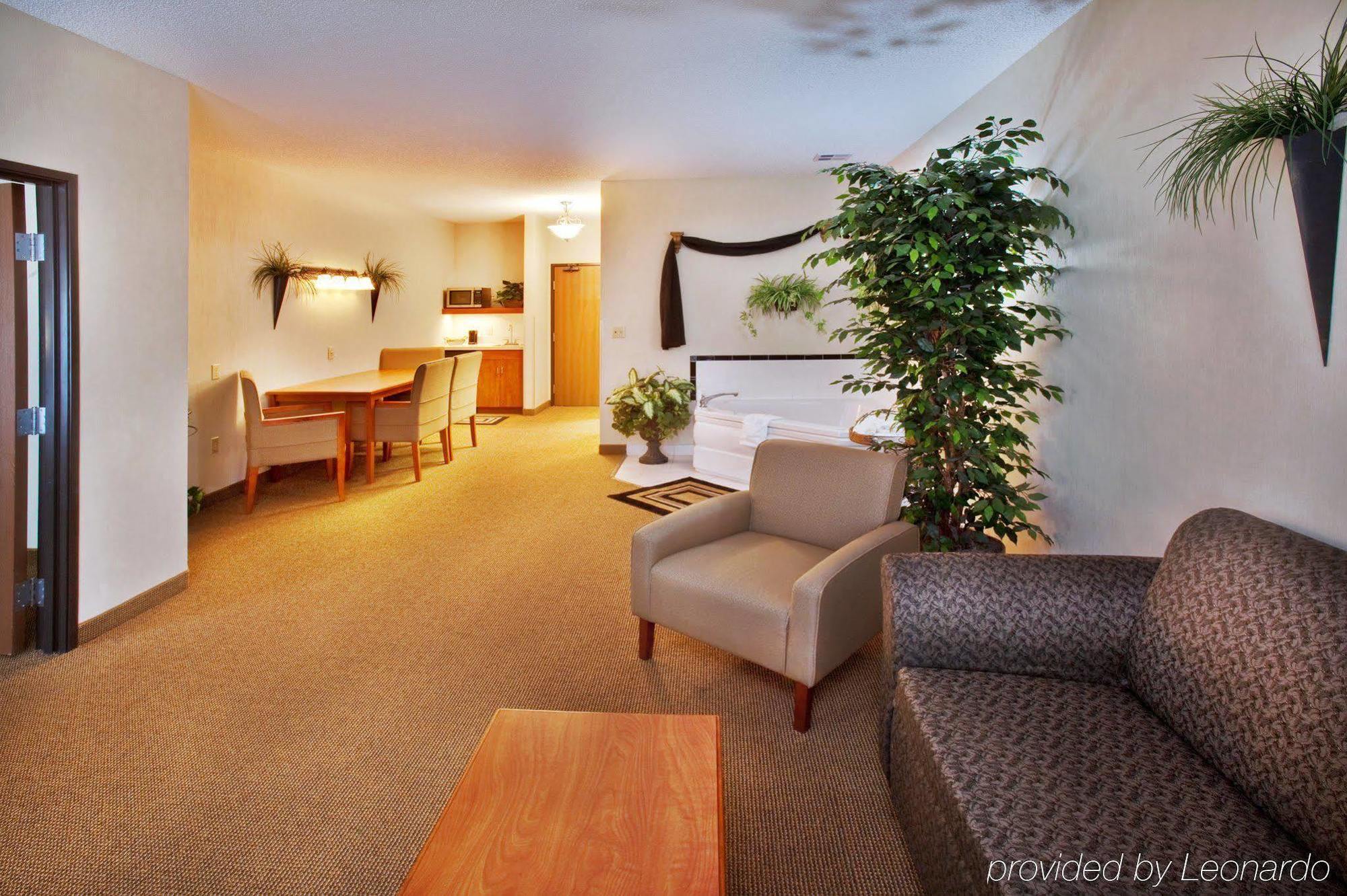 Radisson Hotel Ames Conference Center At Isu Eksteriør bilde